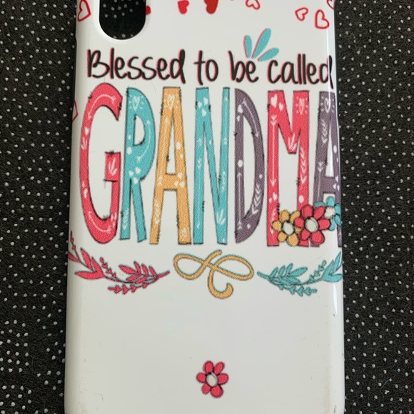 2 iPhone XR cases - Picture 2 of 13